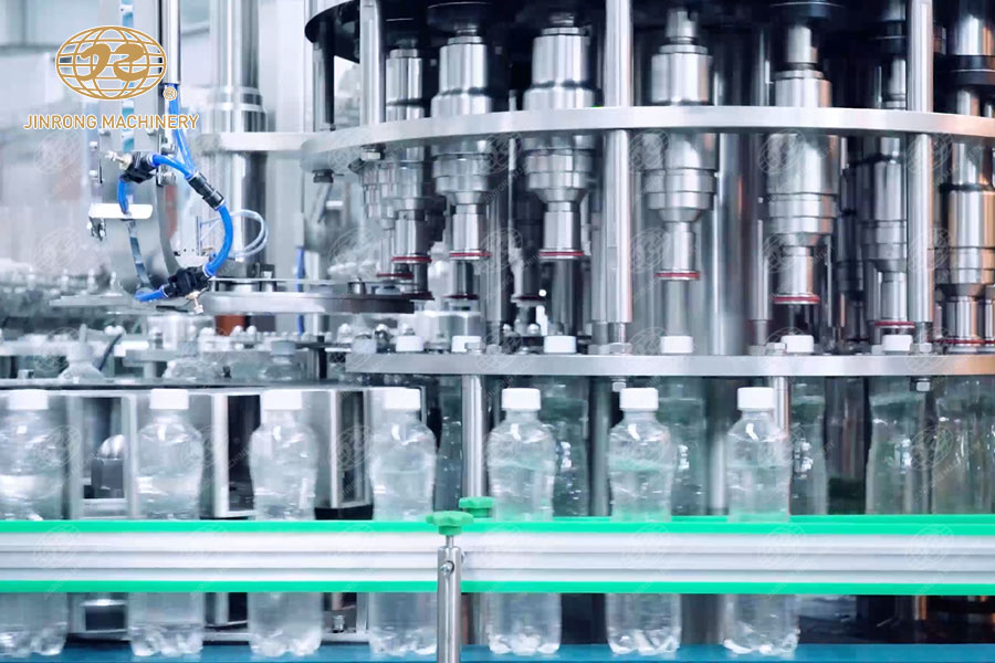 瓶裝水生產(chǎn)設(shè)備-1 瓶裝水生產(chǎn)設(shè)備-1